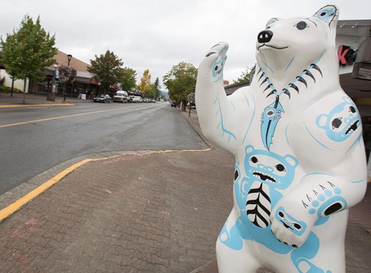 A white bear statue located downtown Terrace